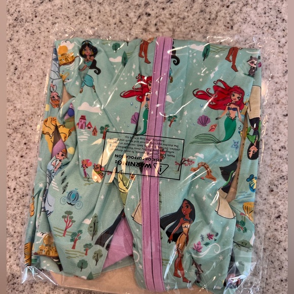 Little Sleepies x Disney Zippy bamboo princess dreams 6-12 months baby girl - Picture 5 of 5